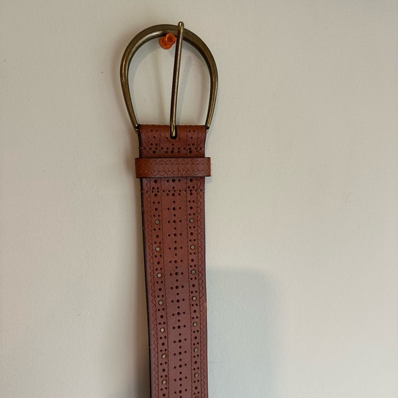 Belt - Picture 1 of 3